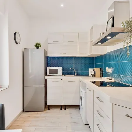 Apartment Margot Maison Near The Station