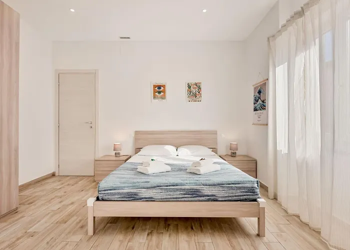 Apartment Margot Maison Near The Station